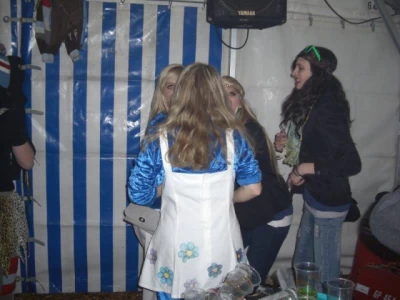 maskenball buettysuger roessli 122 20120219 1044976314
