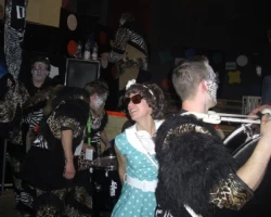 maskenball buettysuger roessli 43 20120219 1155584449