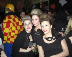 maskenball buettysuger roessli 68 20120219 1492591367