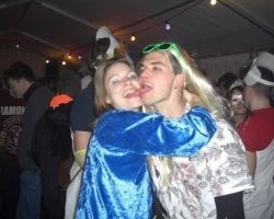 maskenball buettysuger roessli 90 20120219 1333242876