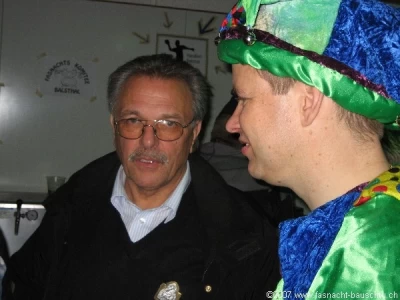 fama07 166 20090928 1461804487